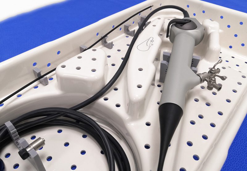 Medical-illustration-of-a-ureteroscope-used-in-ureteroscopy